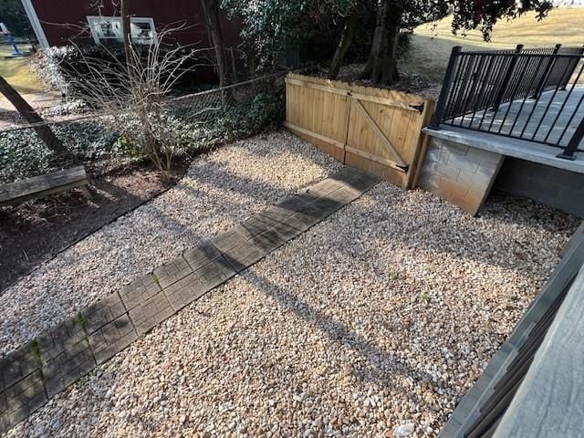 Building Photo - 3867 Hillcrest Dr SE