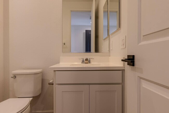 Building Photo - 11248 E Unger Ave