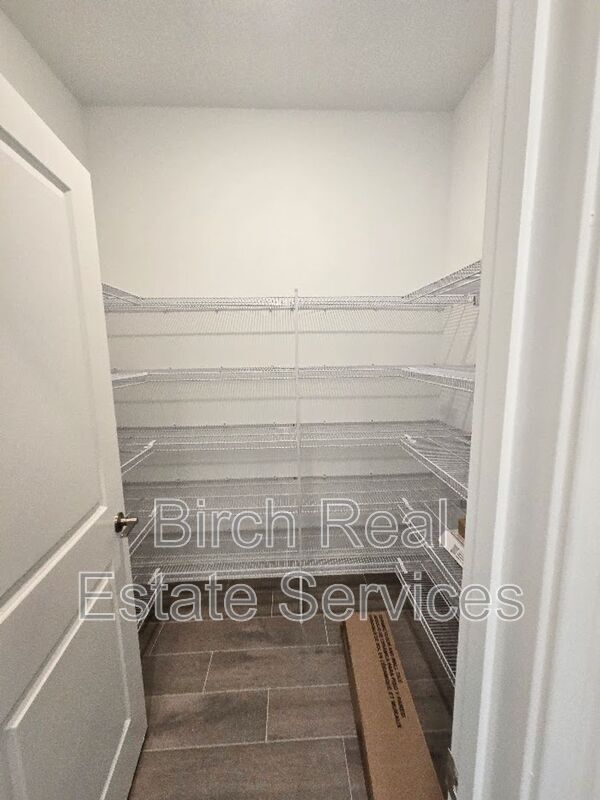 Building Photo - 18489 Serene Lk Lp