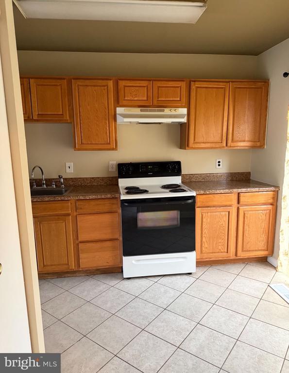 Building Photo - 12677 Castile Ct