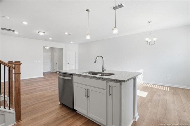 Building Photo - 1952 Dapple Dr