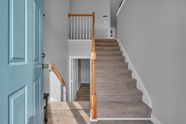 Building Photo - 261 Audrea Ln