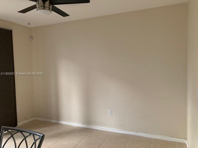 Building Photo - 2701 SW 120th Terrace