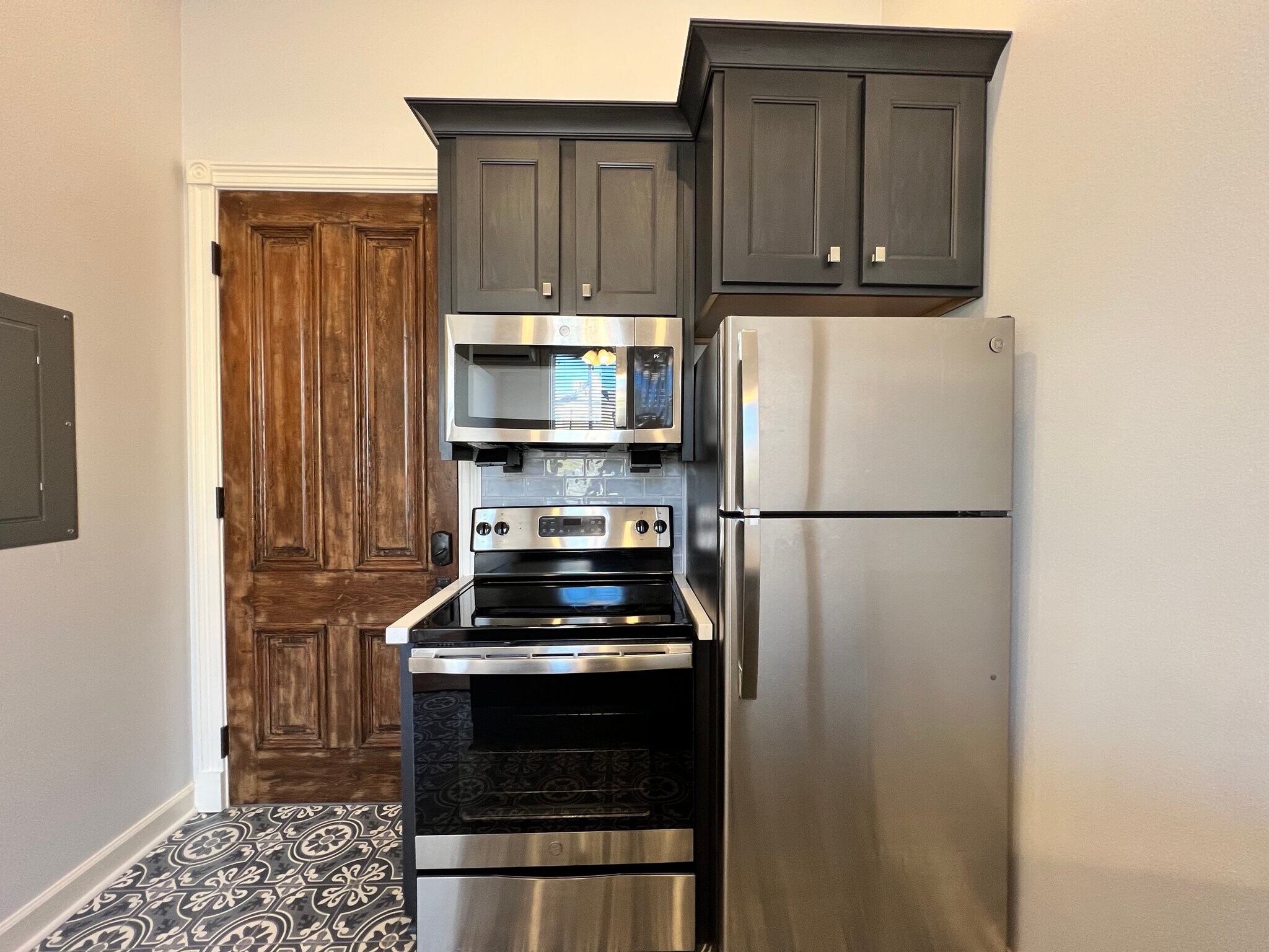 Building Photo - 904 Scott St