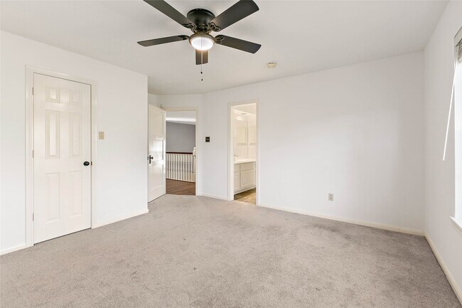 Building Photo - 3 Bough Leaf Pl