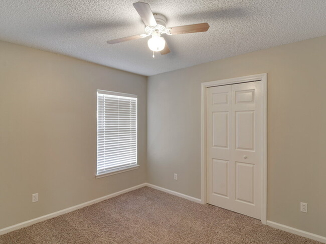 Building Photo - 1360 Keel Ct