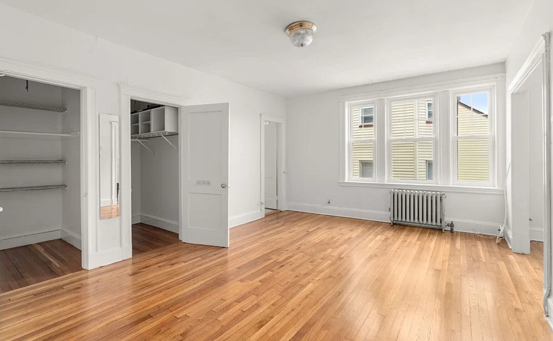 Building Photo - 97 Chester St