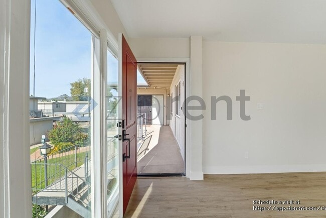 Building Photo - 4142 E Calle Redonda