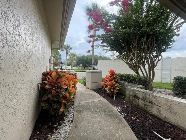 Building Photo - 18302 Aintree Ct