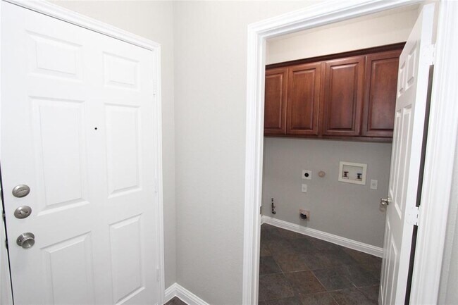Building Photo - 2702 Brubeck Bend