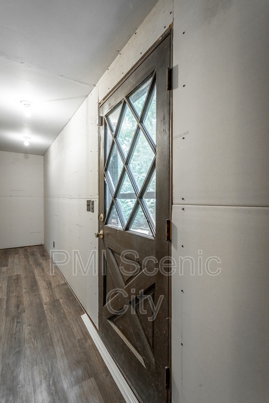 Building Photo - 1602 Rustic Homes Ln