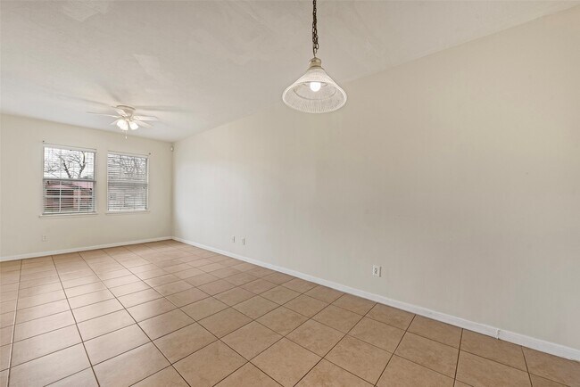 Building Photo - 4515 Perry St