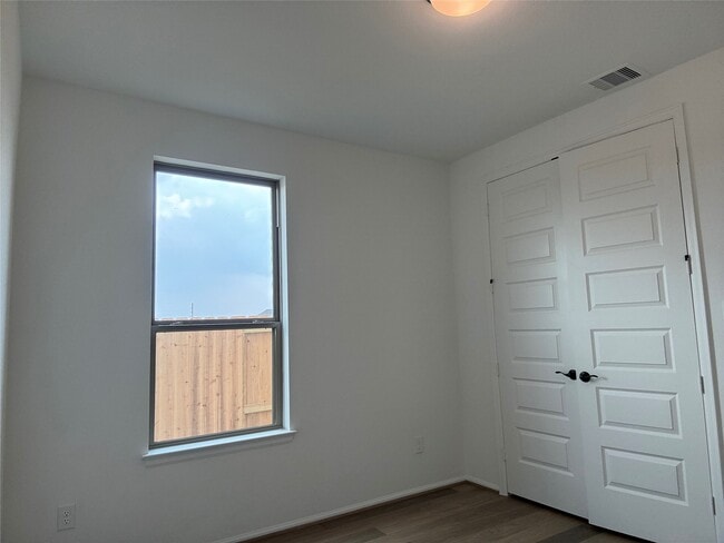 Building Photo - 26718 Concord Dawn Dr