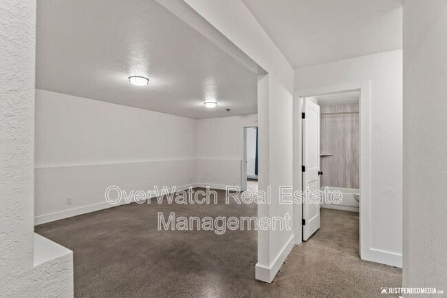 Building Photo - 4720 Talus Dr