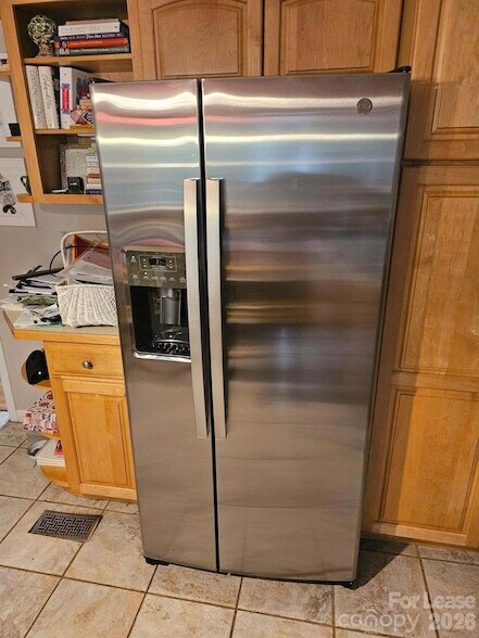 Building Photo - 3922 Fellsway Rd