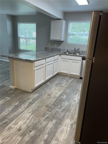 Building Photo - 32 N Harlan St