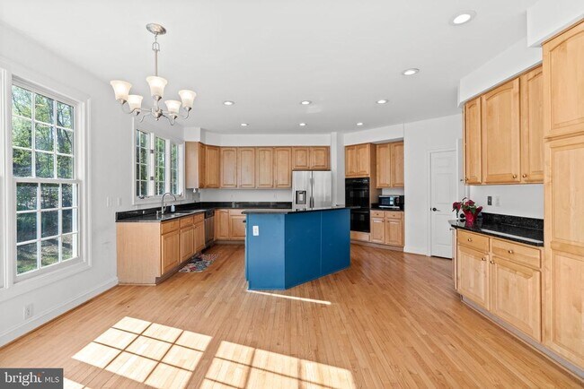 Building Photo - 14216 Cervantes Ave