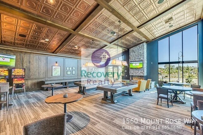 Building Photo - 1560 Mount Rose Ln