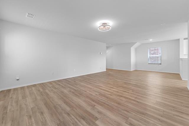 Building Photo - 445 Grenada Lk Dr