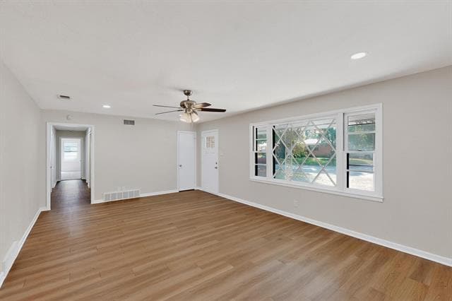Building Photo - 3516 London Ln