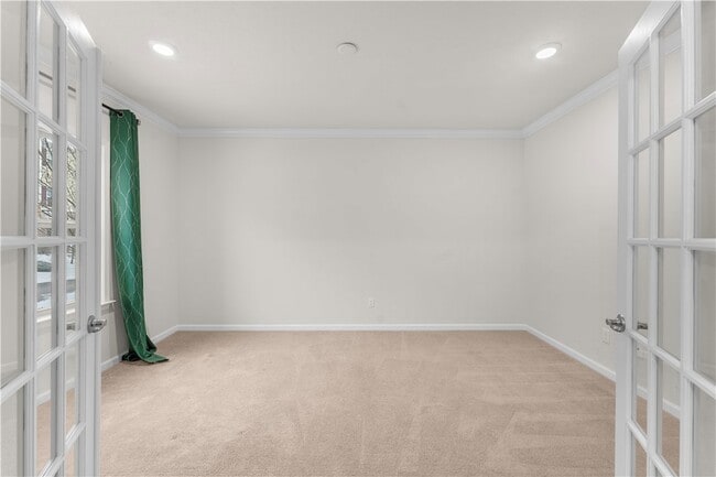 Building Photo - 2008 Hemlock Ln