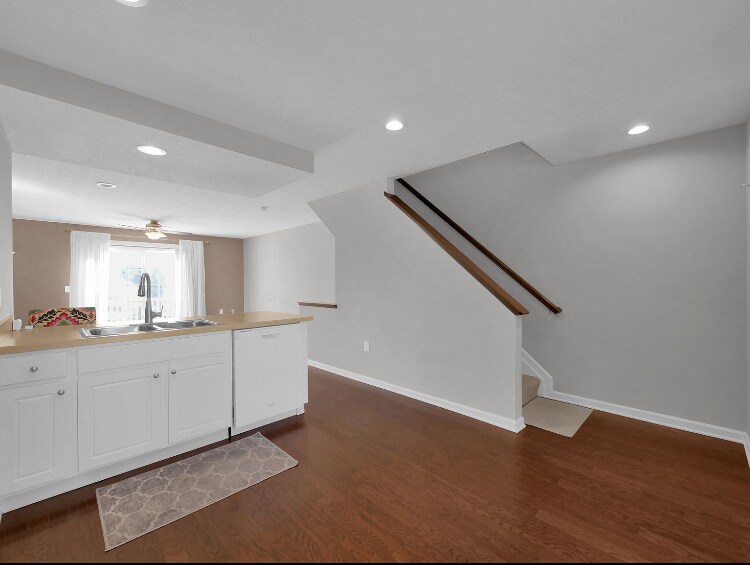 Building Photo - 7209 Billy Goat Dr