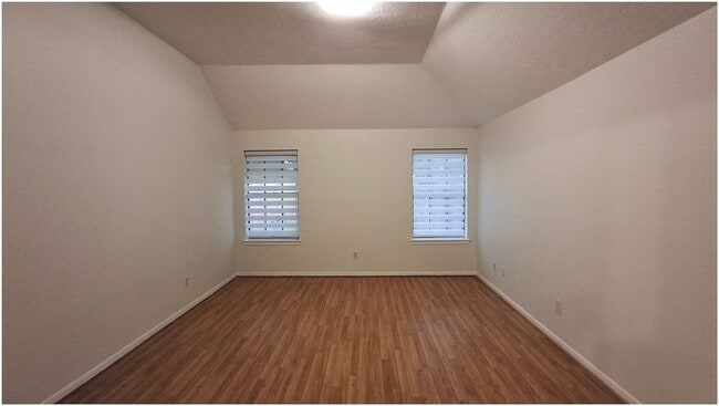 Building Photo - 11066 Landsbury Ct