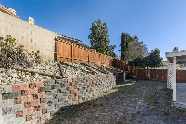 Building Photo - 10349 Beryl Ave