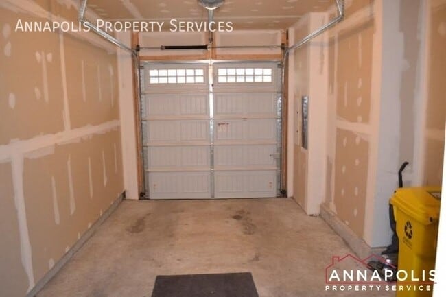 Building Photo - 1310 Cheswick Ln