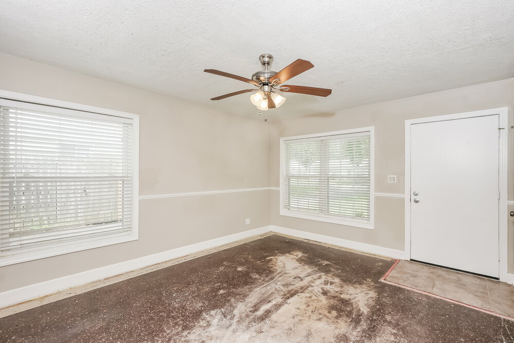 Building Photo - 4724 Granada Dr