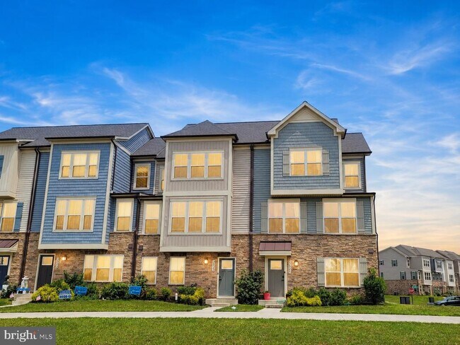 Building Photo - 3523 Stone Barn Dr