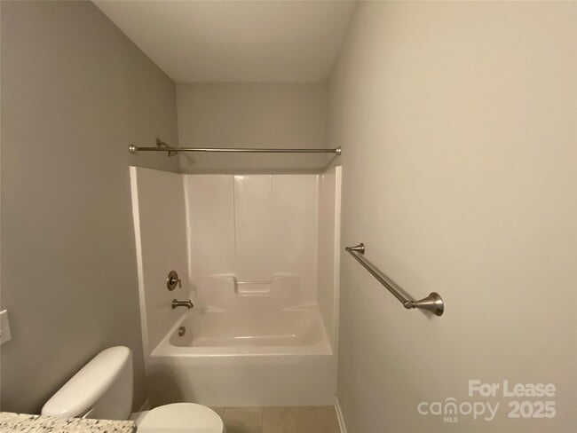 Building Photo - 5839 Eleanor Rigby Rd