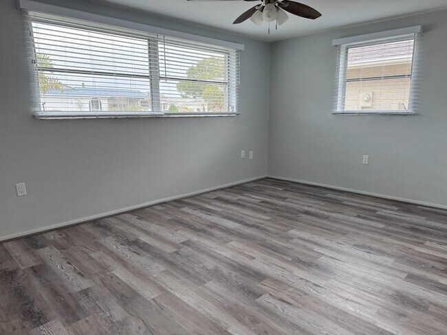 Building Photo - 5714 Chipper Dr