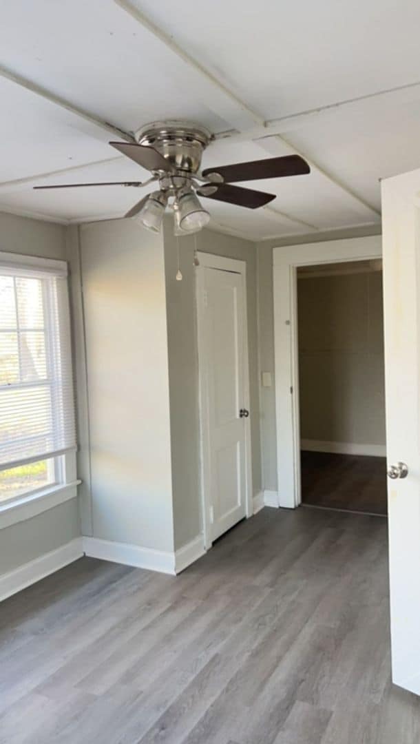 Building Photo - 3 Bed/1 Bath House