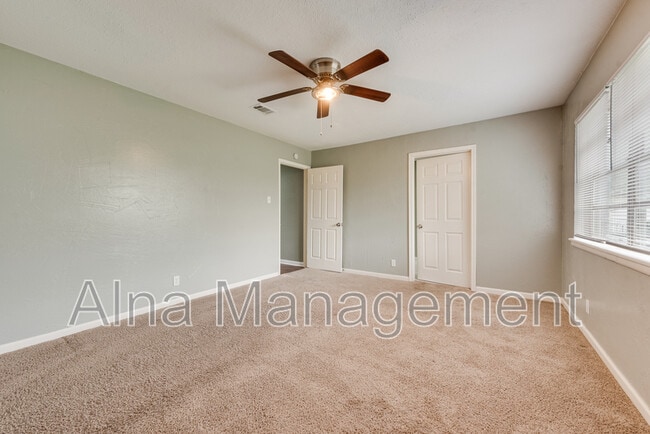 Building Photo - 3332 Mesquite Rd