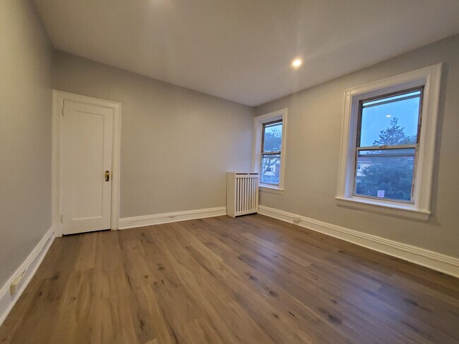 3139 JFK 204 - 3144 John F Kennedy Blvd