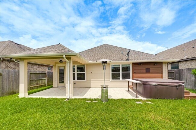 Building Photo - 11442 Harmony Summit Trce
