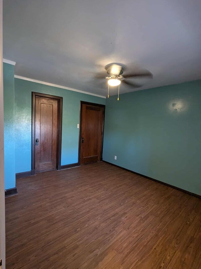 Building Photo - Little York South Apartments