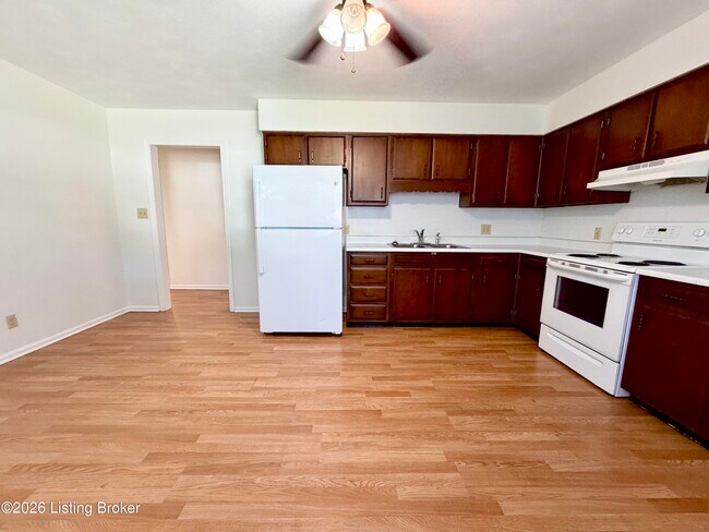 Building Photo - 234 Millview Dr