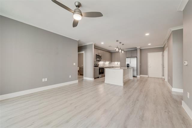 Building Photo - 3517 Windhaven Pkwy