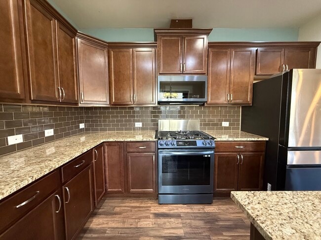 Building Photo - 13217 23rd Dr SE