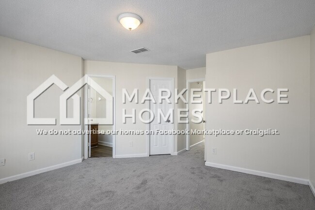 Building Photo - 11352 Michelle Way