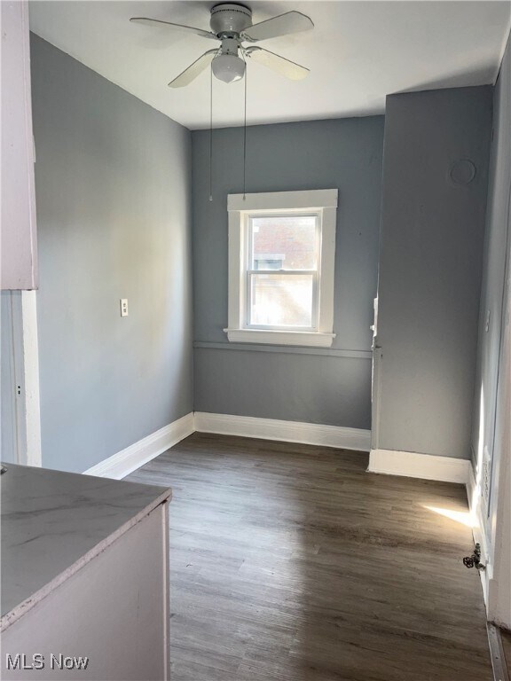 Building Photo - 1390 E 109th St