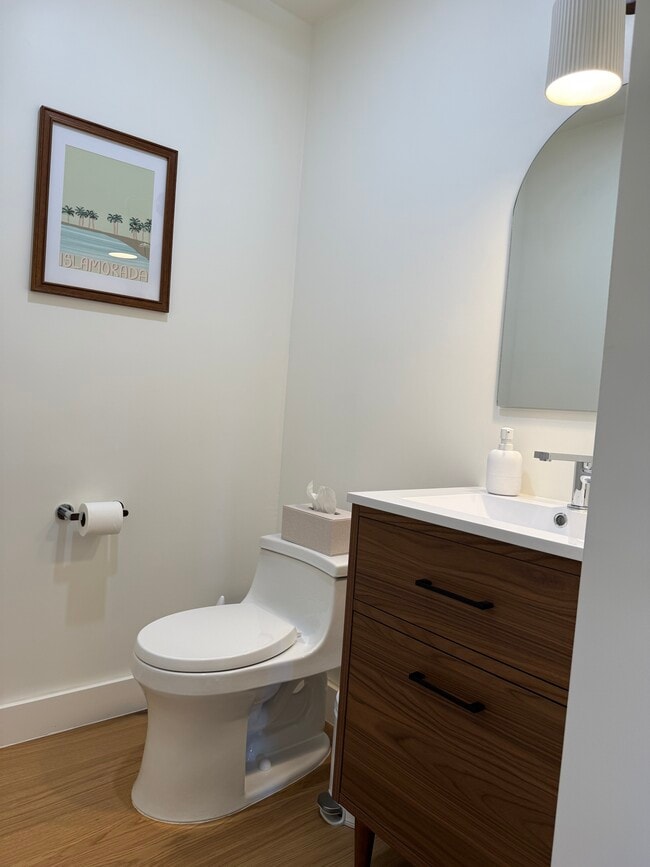 Building Photo - 12275 Quail Roost Dr