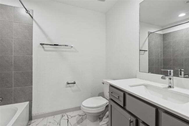 Building Photo - 7122 Telford Holw Trl