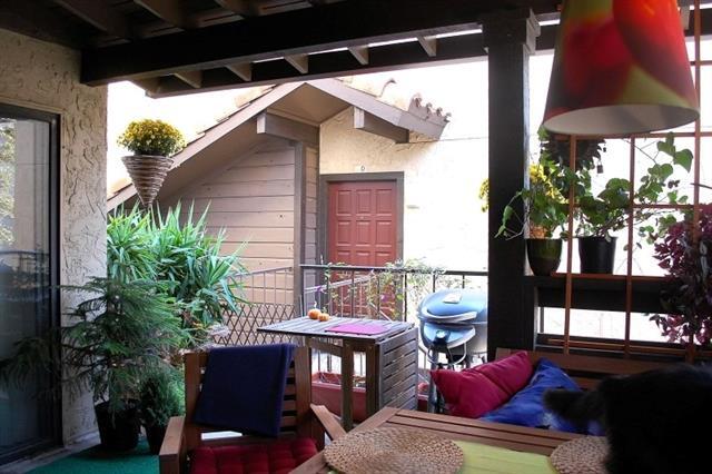 Building Photo - 5630 Spring Valley Rd