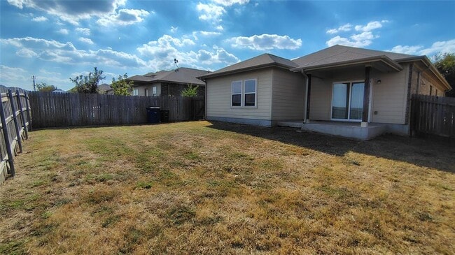 Building Photo - 13601 Coomer Path