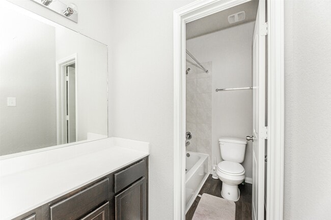 Building Photo - 24514 Lorenzo Glaze Trail