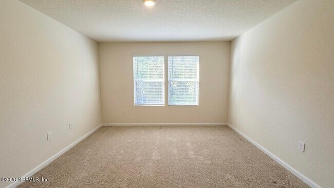 Building Photo - 124 Pasadena Dr