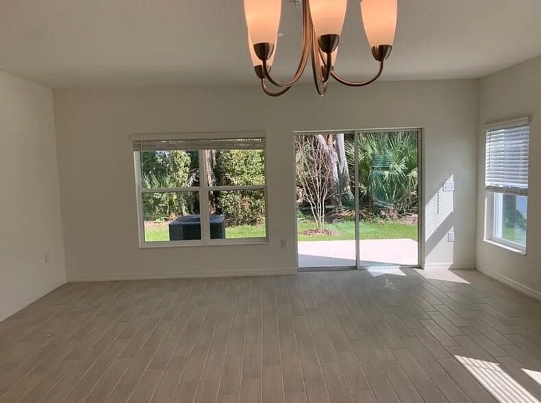 Building Photo - 2397 Carrabelle Way